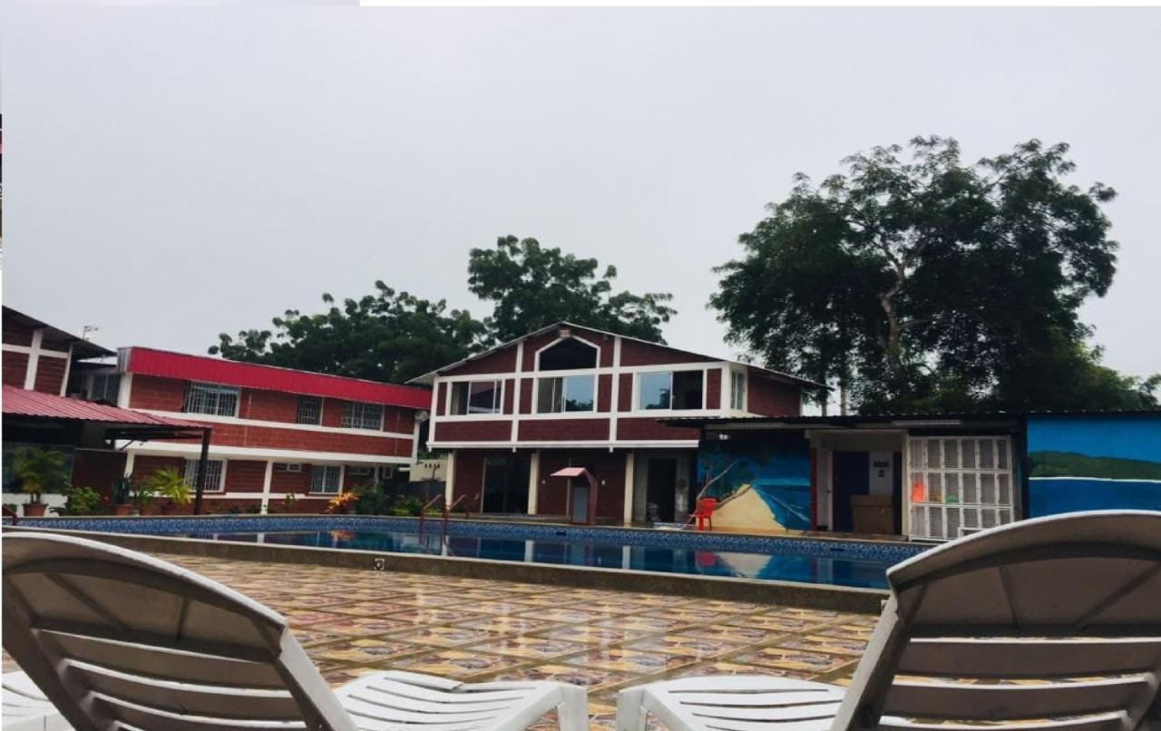 Sun Place Hosteria Las Tunas Exterior photo