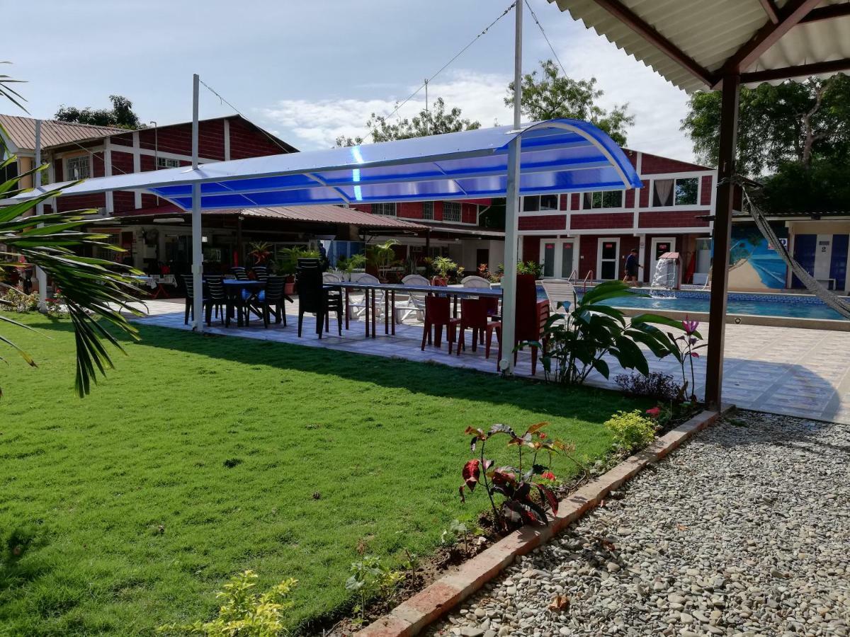 Sun Place Hosteria Las Tunas Exterior photo